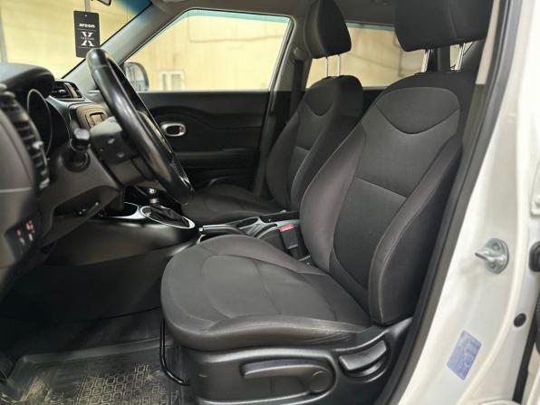 Kia Soul II Рестайлинг с пробегом 2016 года, цена 1 445 000 рублей, 81049 км, хэтчбек, Автокод Объявления