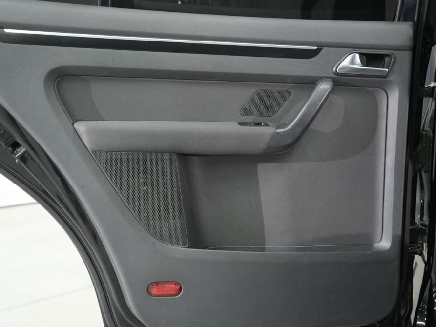 Volkswagen Touran I Рестайлинг 2 Новосибирск  - изображение 8