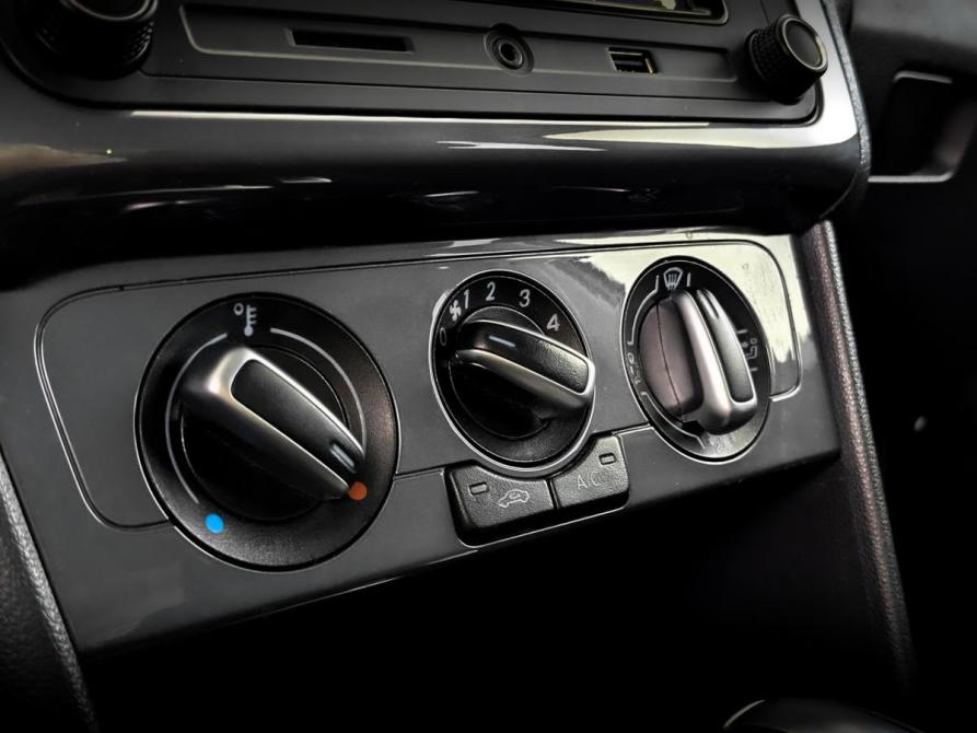 Volkswagen Polo V Рестайлинг Москва  - изображение 25