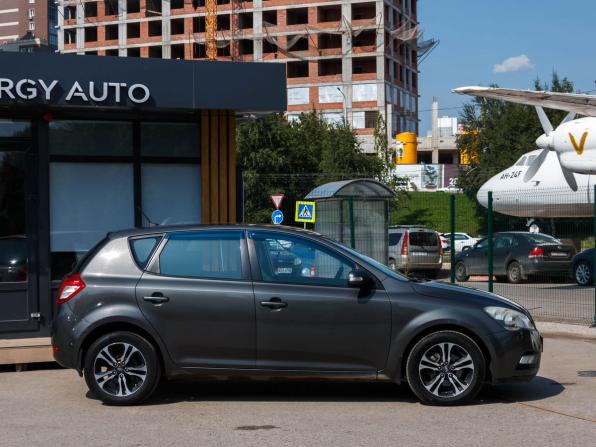 Kia Ceed I Рестайлинг с пробегом 2011 года, цена 770 000 рублей, 241036 км, хэтчбек, Автокод Объявления