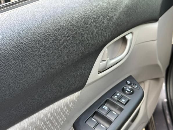 Honda Civic IX Рестайлинг с пробегом 2014 года, цена 1 099 000 рублей, 168000 км, седан, Автокод Объявления