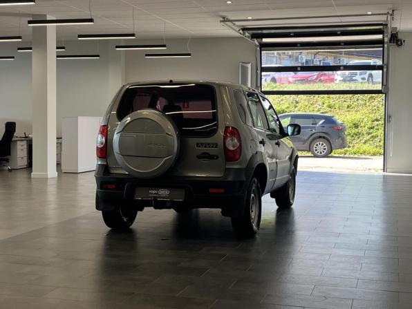 Chevrolet Niva I Рестайлинг с пробегом 2020 года, цена 670 000 рублей, 182037 км, внедорожник, Автокод Объявления