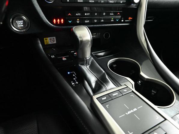 Lexus RX IV Рестайлинг с пробегом 2021 года, цена 5 500 000 рублей, 86273 км, внедорожник, Автокод Объявления