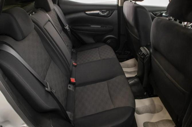 Nissan Qashqai II с пробегом 2016 года, цена 1 849 000 рублей, 92700 км, внедорожник, Автокод Объявления