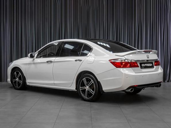 Honda Accord IX с пробегом 2013 года, цена 1 359 000 рублей, 195697 км, седан, Автокод Объявления