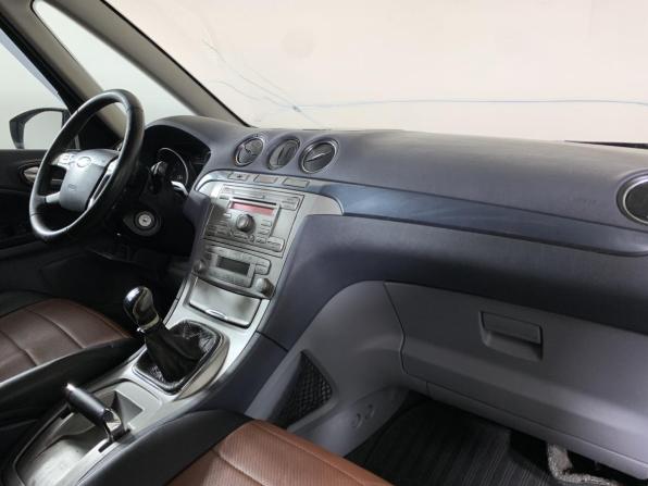Ford Galaxy II с пробегом 2008 года, цена 399 000 рублей, 496163 км, минивэн, Автокод Объявления