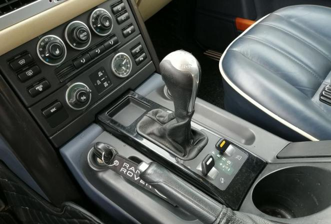 Land Rover Range Rover III с пробегом 2005 года, цена 1 050 000 рублей, 236000 км, внедорожник, Автокод Объявления