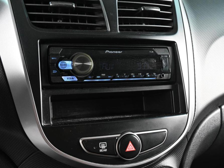 Hyundai Solaris I Рестайлинг Ростов-на-Дону  - изображение 12