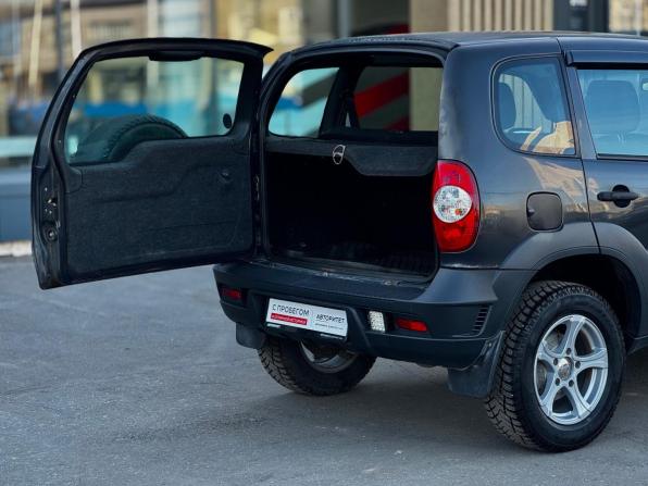 Chevrolet Niva I Рестайлинг с пробегом 2016 года, цена 659 000 рублей, 80137 км, внедорожник, Автокод Объявления