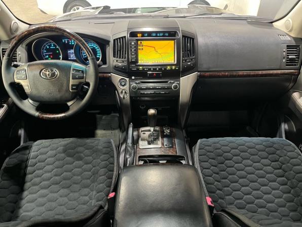 Toyota Land Cruiser 200 Series с пробегом 2011 года, цена 3 090 000 рублей, 252327 км, внедорожник, Автокод Объявления