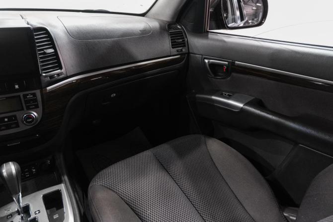 Hyundai Santa Fe II Рестайлинг с пробегом 2010 года, цена 1 369 000 рублей, 252000 км, внедорожник, Автокод Объявления