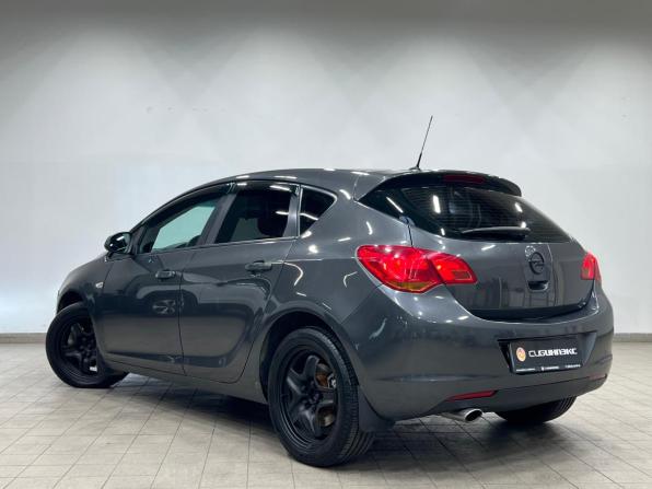 Opel Astra J с пробегом 2011 года, цена 520 000 рублей, 296000 км, хэтчбек, Автокод Объявления