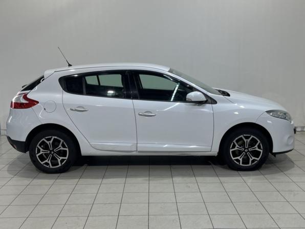 Renault Megane III с пробегом 2011 года, цена 631 000 рублей, 202565 км, хэтчбек, Автокод Объявления