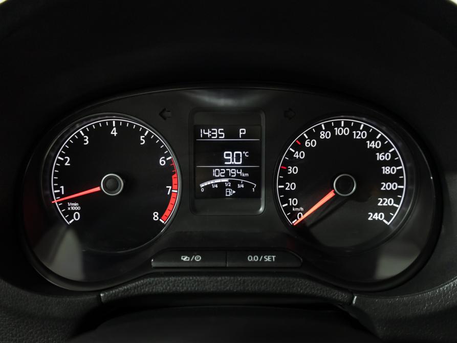 Volkswagen Polo V Рестайлинг Санкт-Петербург  - изображение 12