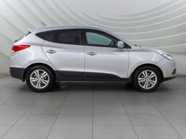 Hyundai ix35 I с пробегом 2012 года, цена 1 288 000 рублей, 150023 км, внедорожник, Автокод Объявления