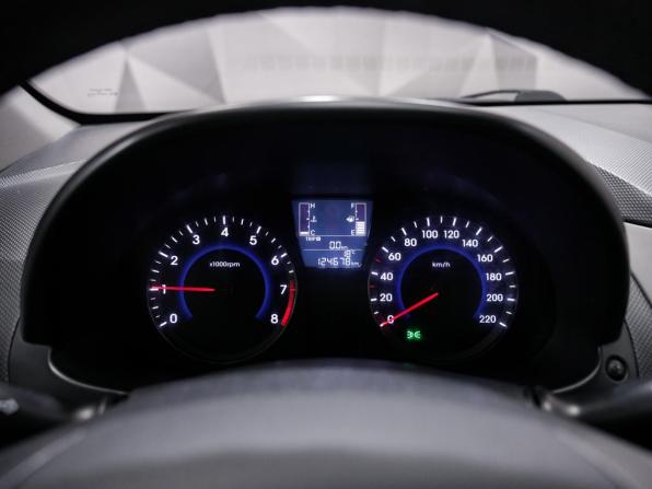 Hyundai Solaris I Рестайлинг с пробегом 2014 года, цена 898 000 рублей, 126000 км, седан, Автокод Объявления