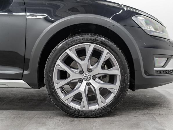 Volkswagen Golf VII с пробегом 2015 года, цена 1 695 000 рублей, 165940 км, универсал, Автокод Объявления
