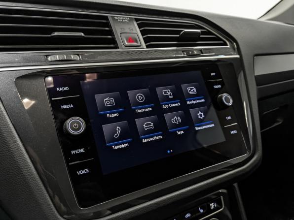 Volkswagen Tiguan II с пробегом 2019 года, цена 2 650 000 рублей, 79091 км, внедорожник, Автокод Объявления