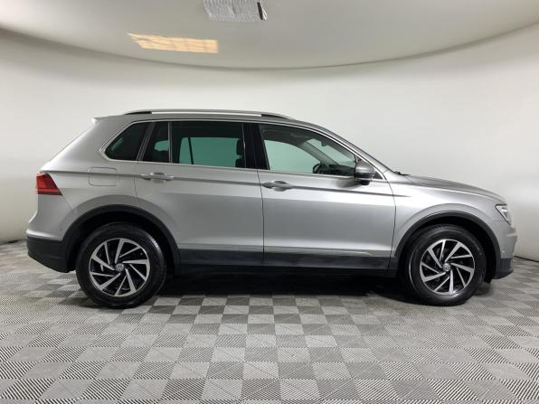 Volkswagen Tiguan II с пробегом 2018 года, цена 1 995 000 рублей, 112726 км, внедорожник, Автокод Объявления