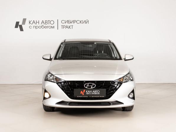 Hyundai Solaris II Рестайлинг с пробегом 2022 года, цена 1 728 100 рублей, 53000 км, седан, Автокод Объявления