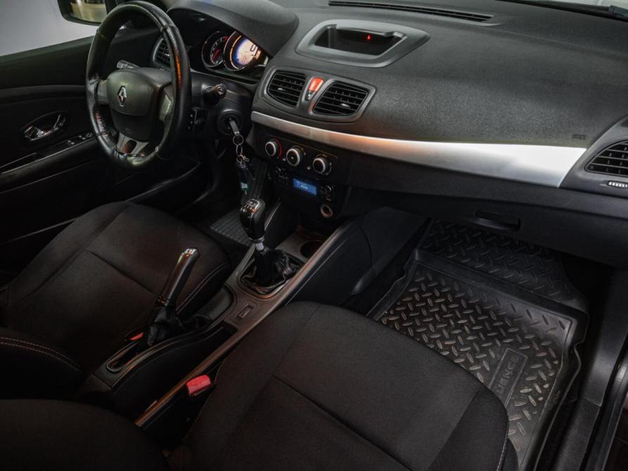 Renault Fluence I Рестайлинг Челябинск  - изображение 23