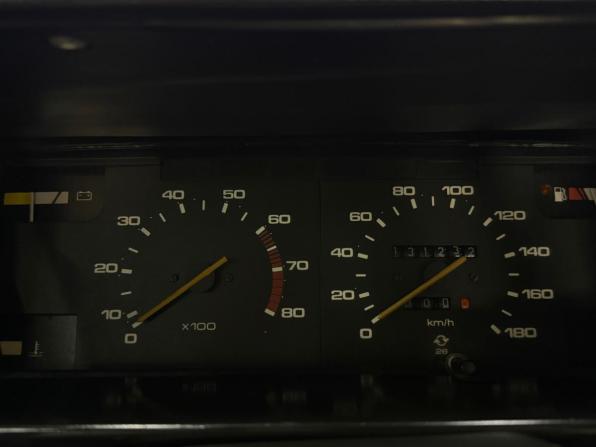 Иж 2126 «Ода» с пробегом 2001 года, цена 110 000 рублей, 131232 км, хэтчбек, Автокод Объявления