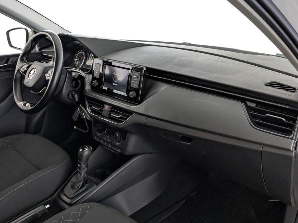 Skoda Rapid II с пробегом 2021 года, цена 1 285 000 рублей, 154473 км, лифтбек, Автокод Объявления