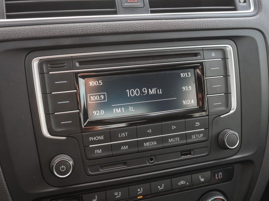 Volkswagen Jetta VI Рестайлинг Ижевск  - изображение 21