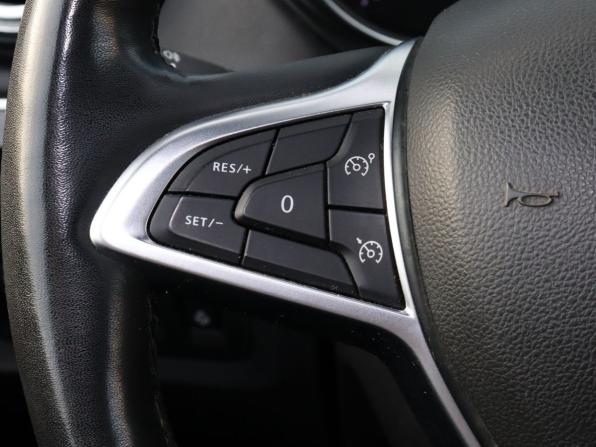 Renault Kaptur I Рестайлинг с пробегом 2020 года, цена 1 599 000 рублей, 103000 км, внедорожник, Автокод Объявления