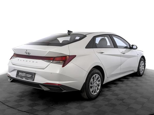 Hyundai Elantra VII (CN7) с пробегом 2022 года, цена 2 170 000 рублей, 47240 км, седан, Автокод Объявления