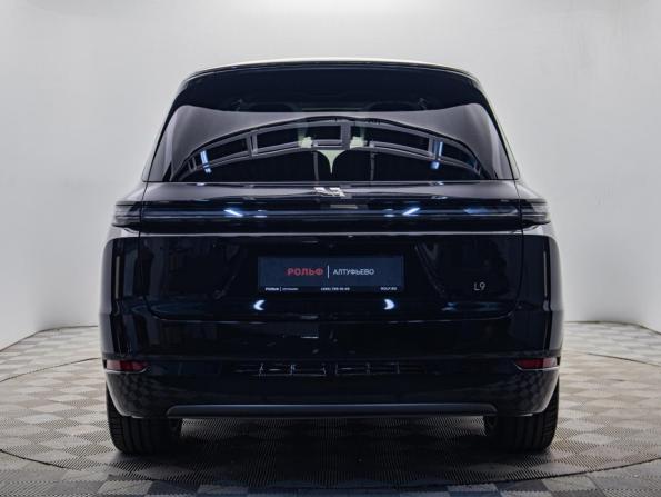 Li Auto (Lixiang) L9 I с пробегом 2023 года, цена 6 090 000 рублей, 70472 км, внедорожник, Автокод Объявления