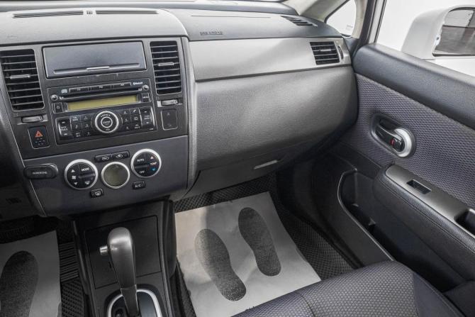 Nissan Tiida I с пробегом 2008 года, цена 799 000 рублей, 170000 км, хэтчбек, Автокод Объявления