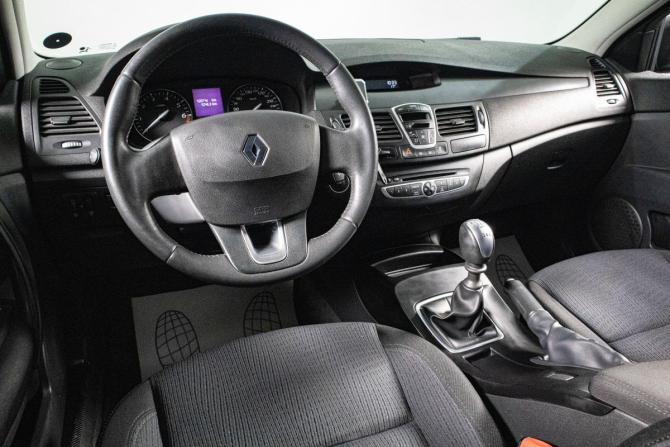 Renault Laguna III с пробегом 2008 года, цена 659 000 рублей, 120715 км, лифтбек, Автокод Объявления