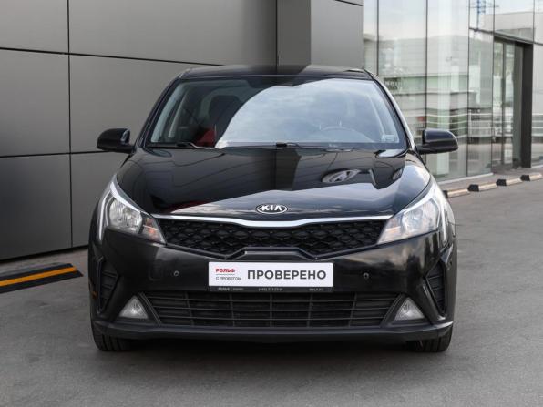 Kia Rio IV Рестайлинг с пробегом 2020 года, цена 1 229 000 рублей, 150737 км, седан, Автокод Объявления