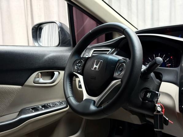 Honda Civic IX Рестайлинг с пробегом 2013 года, цена 859 000 рублей, 189000 км, седан, Автокод Объявления