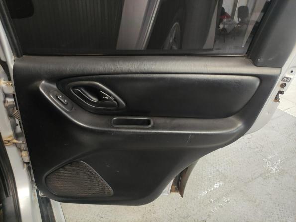 Ford Maverick III с пробегом 2005 года, цена 550 000 рублей, 320790 км, внедорожник, Автокод Объявления