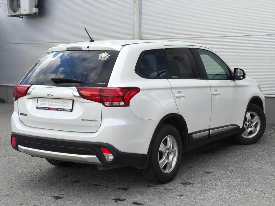 Mitsubishi Outlander III Рестайлинг 2 Белгород  - изображение 2