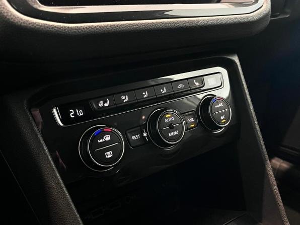 Volkswagen Tiguan II с пробегом 2020 года, цена 2 800 000 рублей, 44932 км, внедорожник, Автокод Объявления