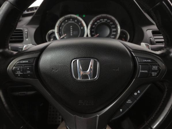Honda Accord VIII Рестайлинг с пробегом 2011 года, цена 1 250 000 рублей, 189473 км, седан, Автокод Объявления