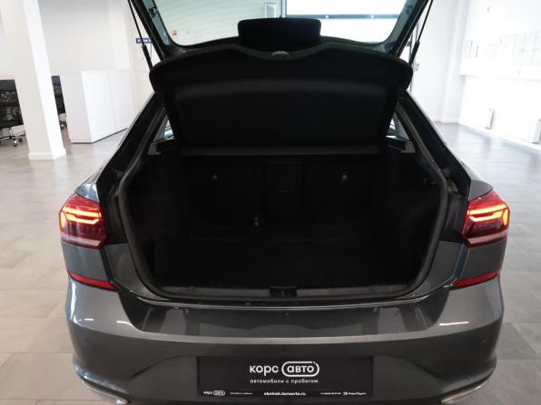 Volkswagen Polo VI с пробегом 2020 года, цена 1 368 100 рублей, 174925 км, лифтбек, Автокод Объявления