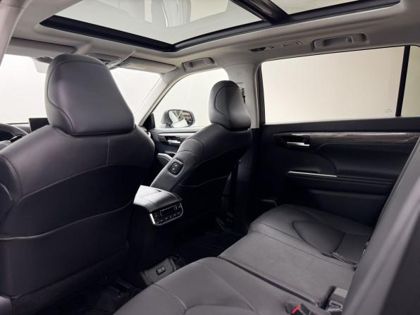 Toyota Highlander IV (XU70) с пробегом 2026 года, цена 5 520 000 рублей, 15 км, внедорожник, Автокод Объявления