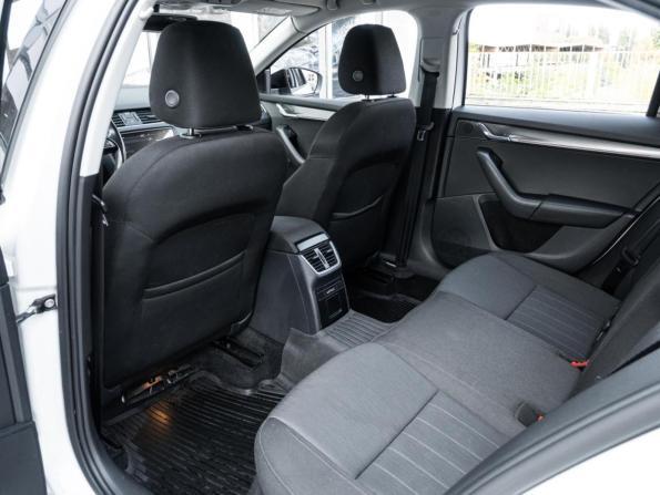 Skoda Octavia III (A7) Рестайлинг с пробегом 2019 года, цена 2 067 000 рублей, 99774 км, лифтбек, Автокод Объявления