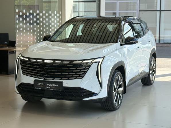 Geely Atlas II с пробегом 2024 года, цена 3 140 000 рублей, 8000 км, внедорожник, Автокод Объявления