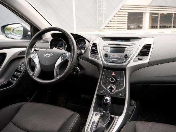 Hyundai Elantra V (MD) Рестайлинг с пробегом 2015 года, цена 1 348 000 рублей, 91700 км, седан, Автокод Объявления