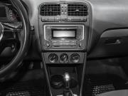 Volkswagen Polo V Рестайлинг Екатеринбург  - изображение 36