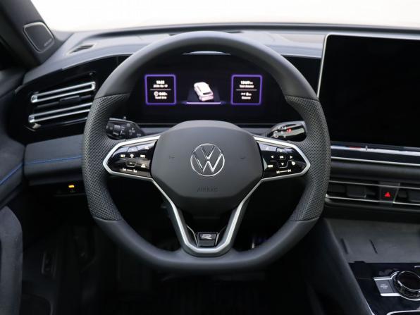 Volkswagen Tiguan III (China Market) с пробегом 2025 года, цена 4 399 000 рублей, 13408 км, внедорожник, Автокод Объявления