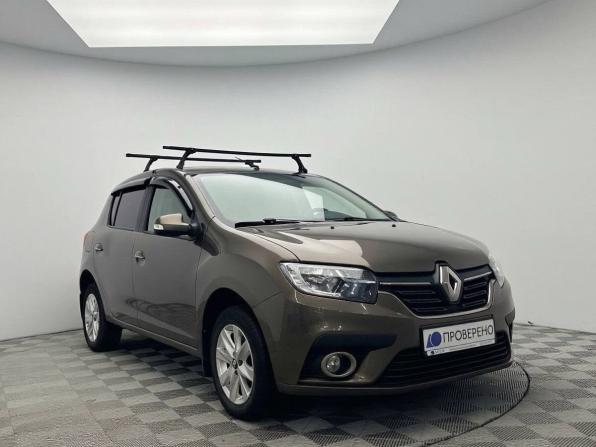 Renault Sandero II Рестайлинг с пробегом 2018 года, цена 969 000 рублей, 117285 км, хэтчбек, Автокод Объявления