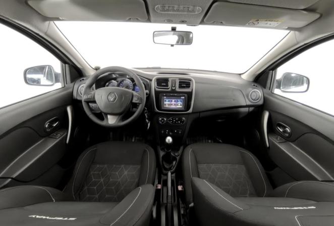 Renault Sandero II с пробегом 2016 года, цена 840 000 рублей, 214200 км, хэтчбек, Автокод Объявления