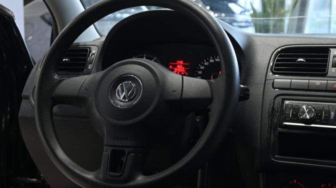 Volkswagen Polo V с пробегом 2014 года, цена 680 000 рублей, 184049 км, седан, Автокод Объявления