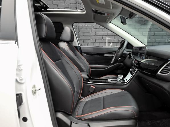Kia Seltos I Рестайлинг с пробегом 2025 года, цена 2 550 000 рублей, 3792 км, внедорожник, Автокод Объявления